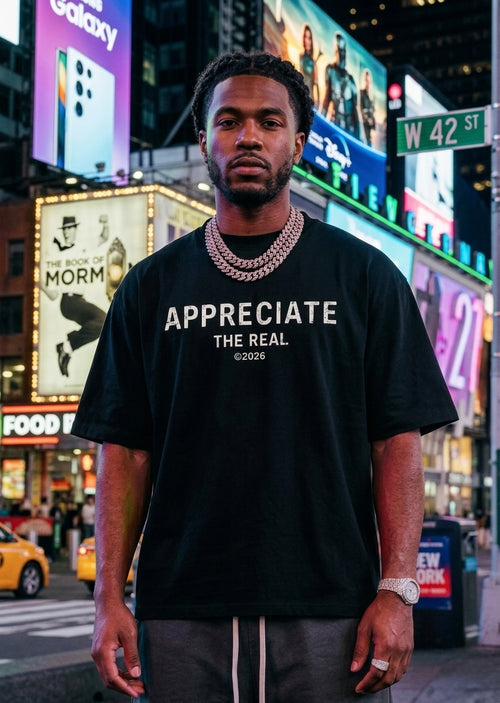 Classic (T-Shirt)